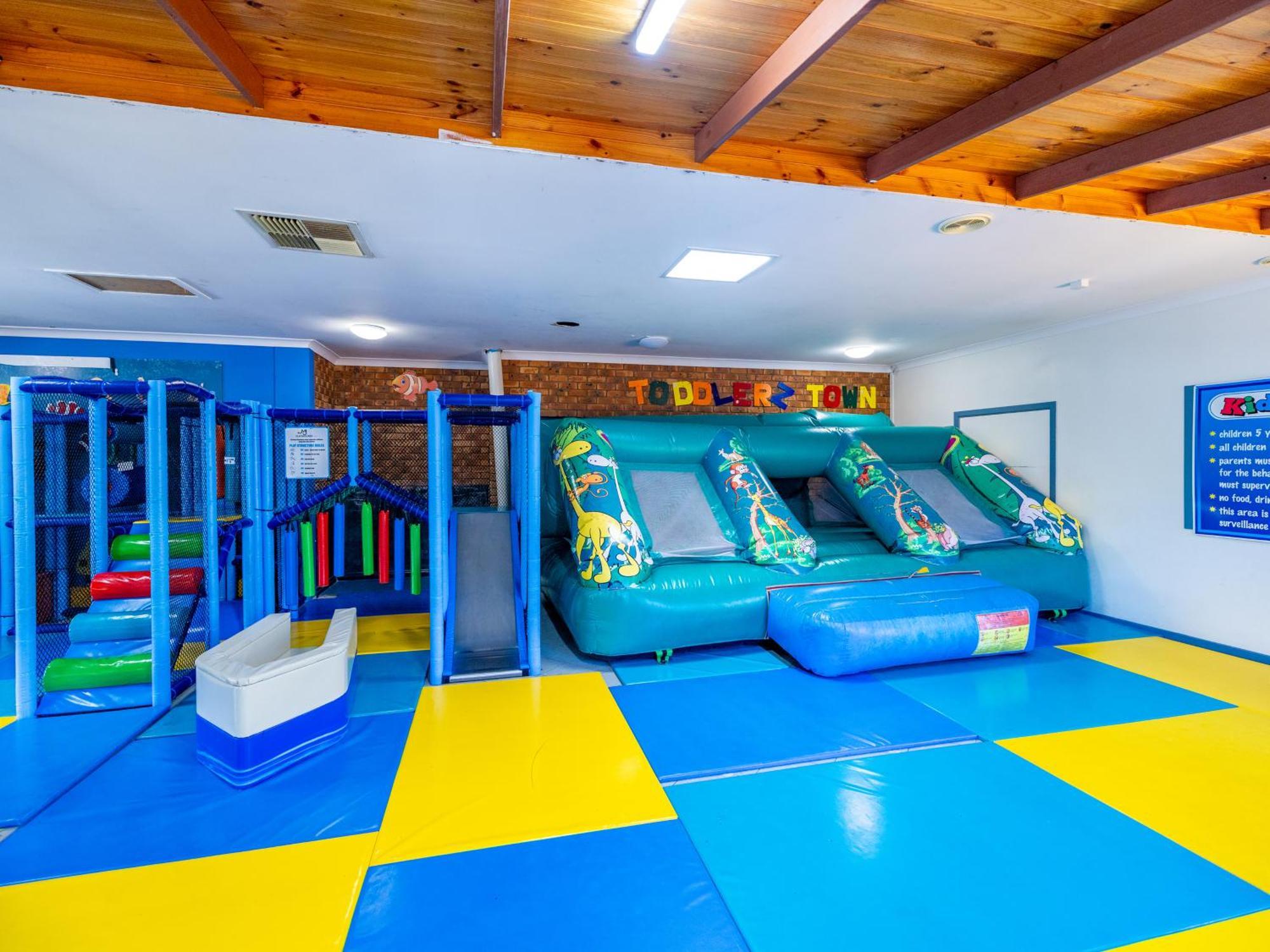 Nrma Blue Dolphin Yamba Holiday Resort Εξωτερικό φωτογραφία
