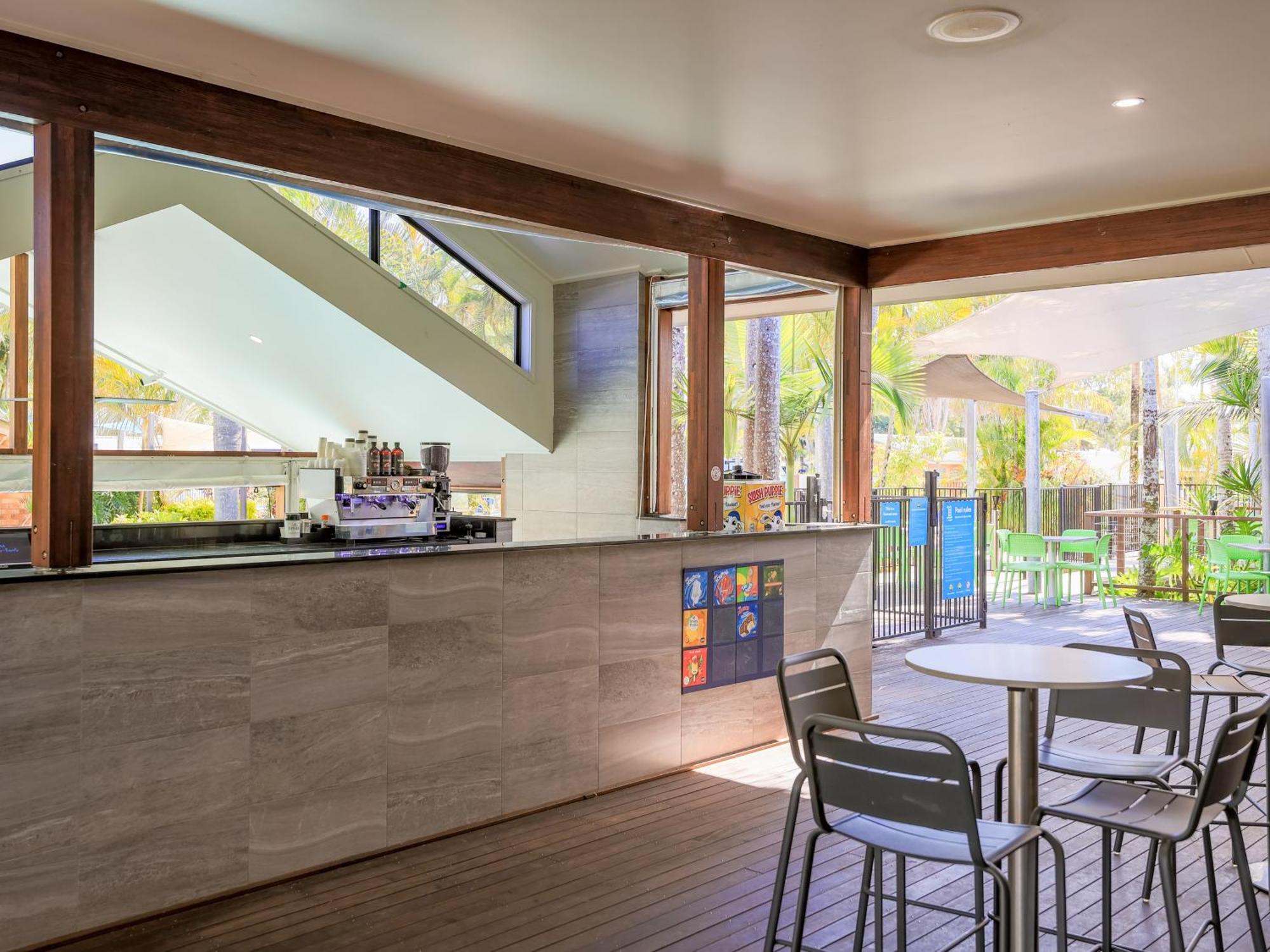 Nrma Blue Dolphin Yamba Holiday Resort Εξωτερικό φωτογραφία