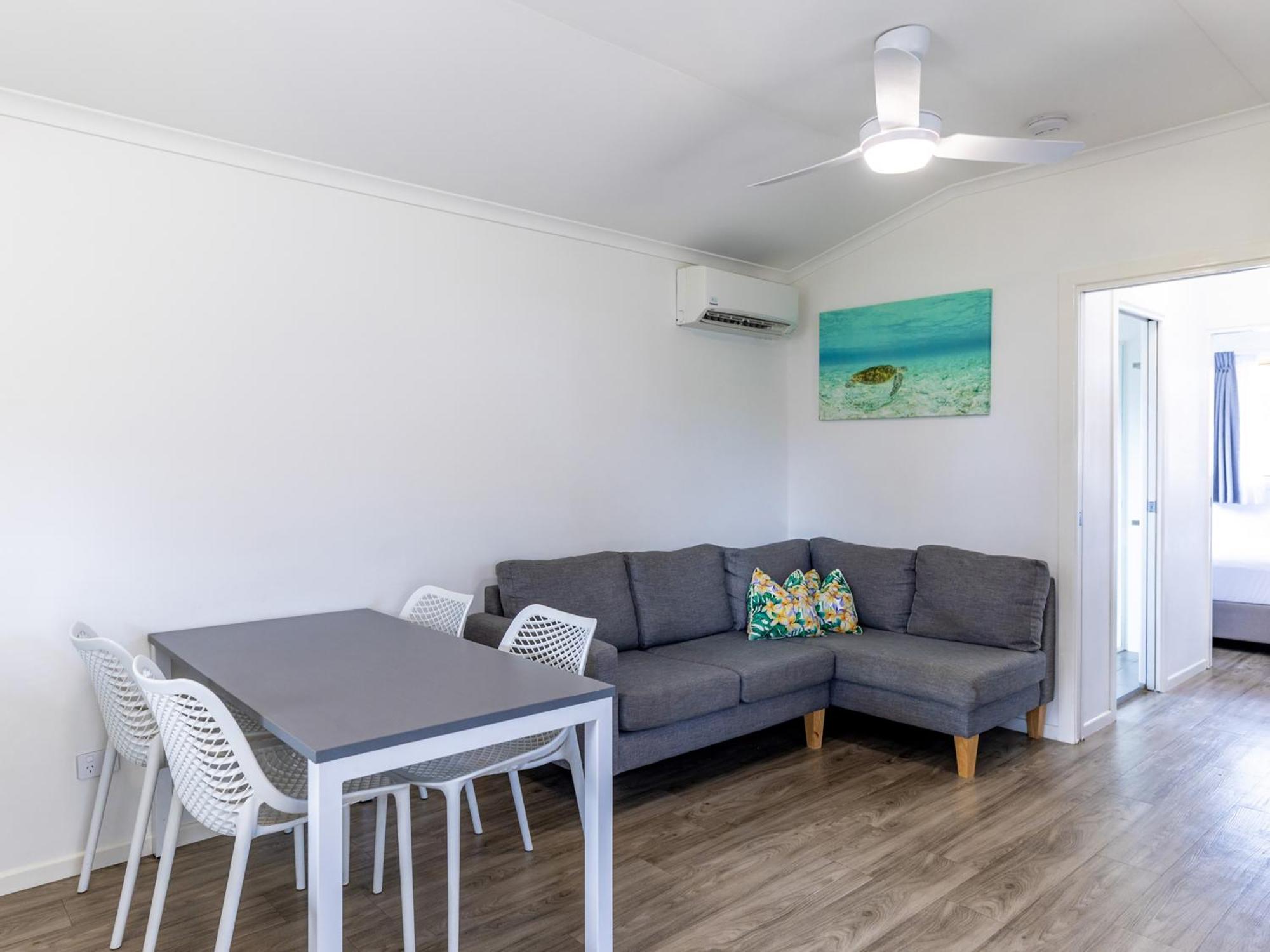 Nrma Blue Dolphin Yamba Holiday Resort Δωμάτιο φωτογραφία